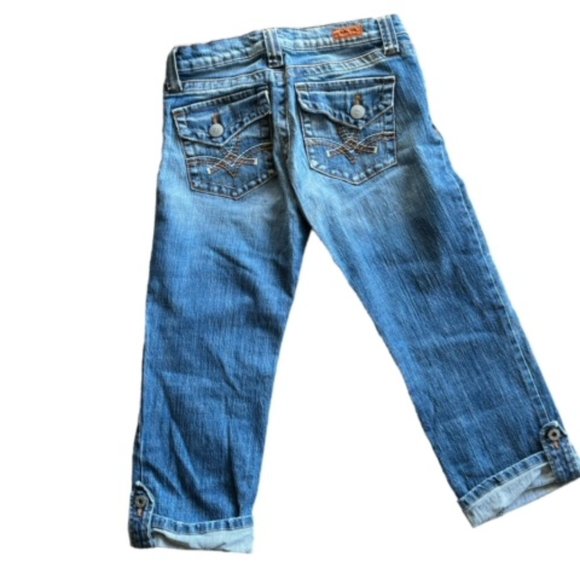 Plastic By gly - Picture 3 of 3